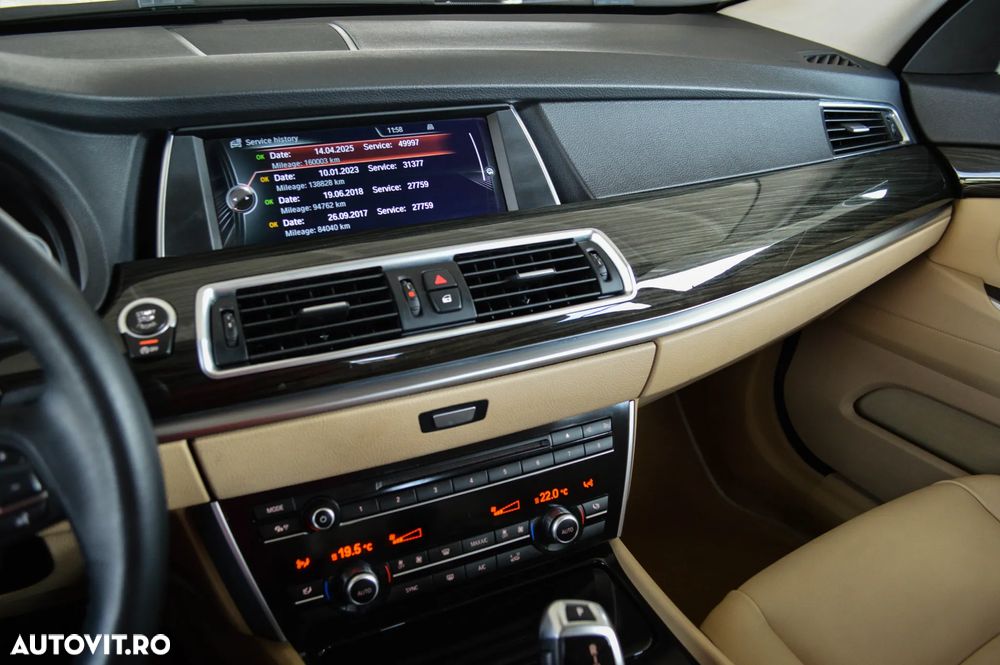 BMW Seria 5 520d Gran Turismo Aut. Luxury Line - 15