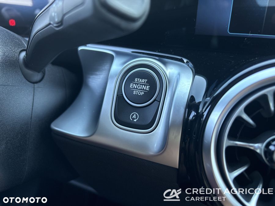 Mercedes-Benz GLB 200 d 4-Matic 8G-DCT - 33