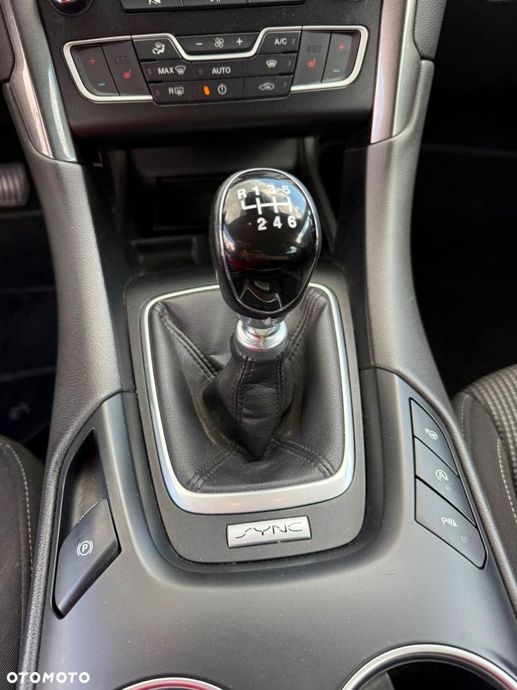 Ford Mondeo SW ver-1-5-ecoboost-titanium - 14