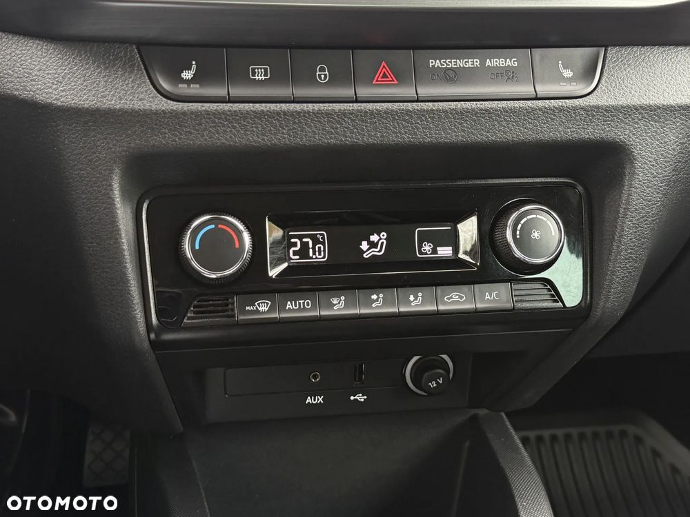 Skoda Fabia - 22