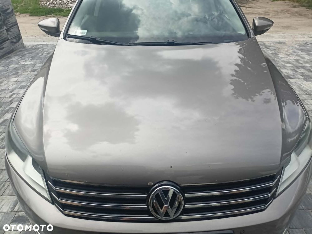 Volkswagen Passat 2.0 Blue TDI SCR Comfortline - 14