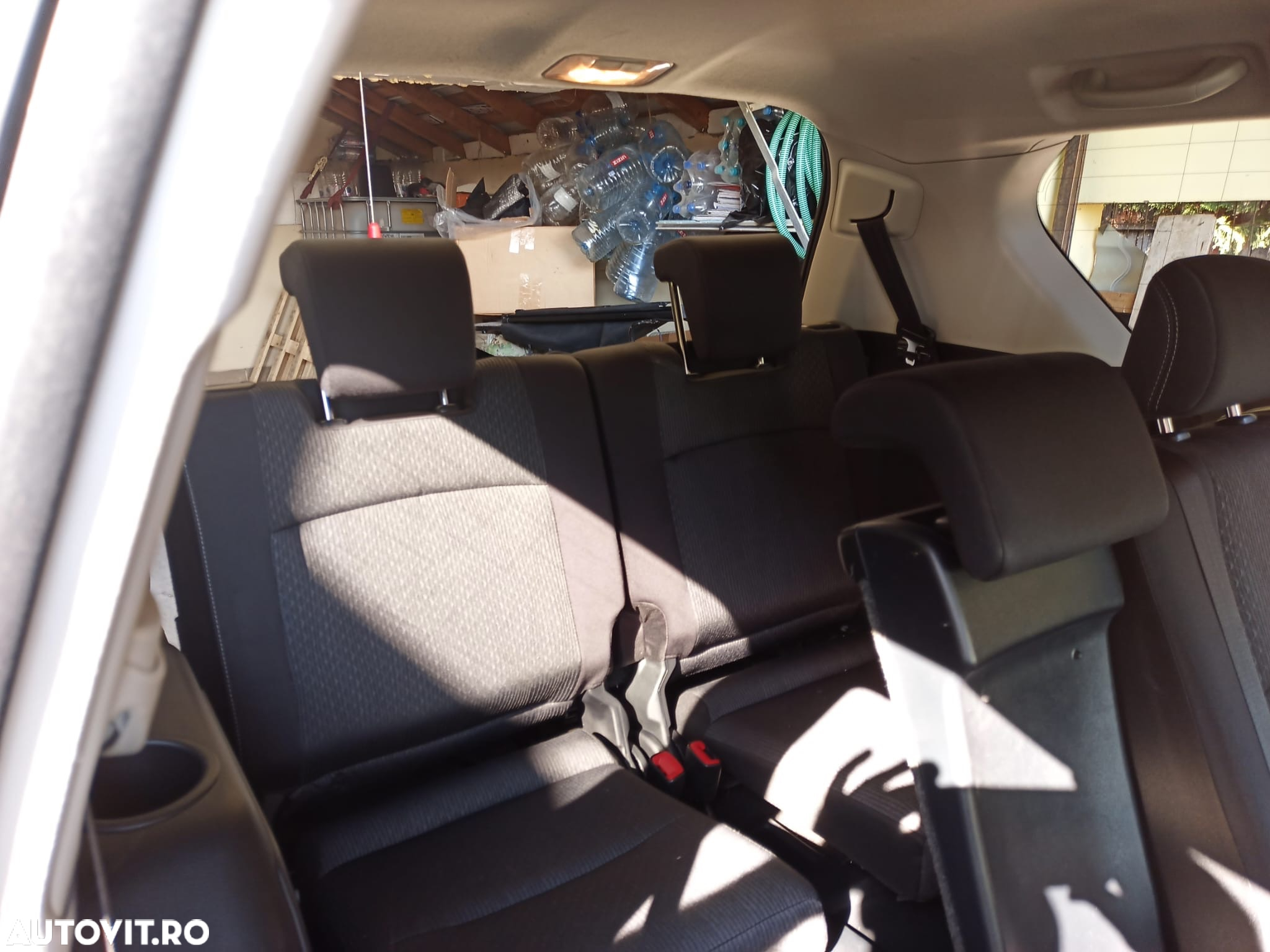 Toyota Land Cruiser 2.8l Turbo D-4D M/T Executive - 23
