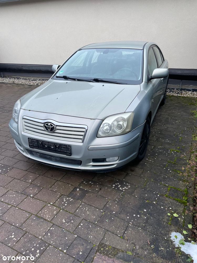 Toyota Avensis 1.8 VVT-i - 1