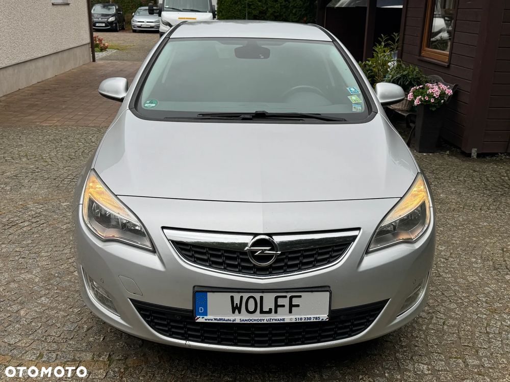 Opel Astra 1.4 Turbo Design Edition - 6