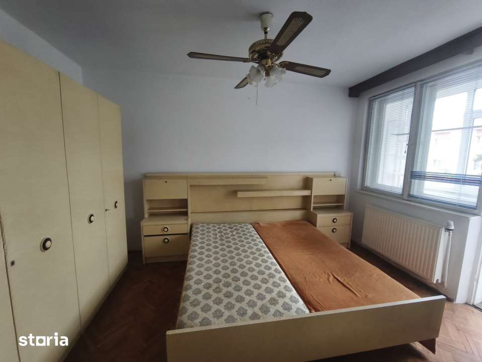 Apartament 2 camere+boxa+garaj, zona Manastirea Bogdana, Radauti — fotografia 1
