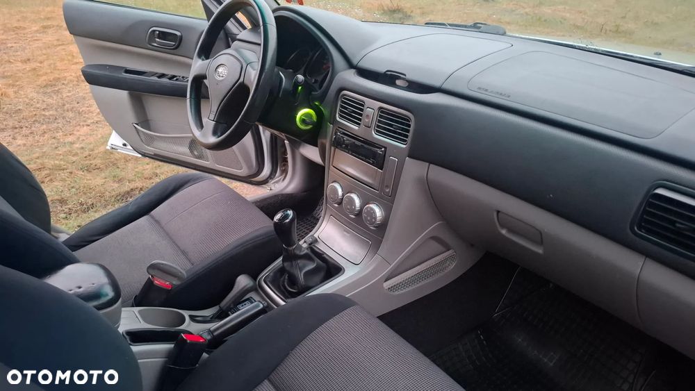 Subaru Forester 2.0X Trend - 15