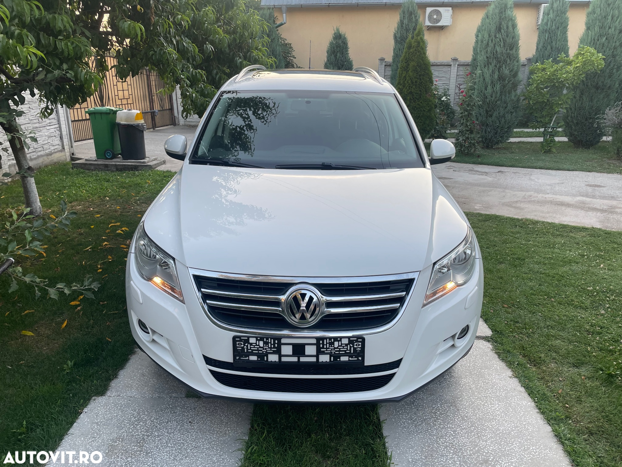Volkswagen Tiguan - 15