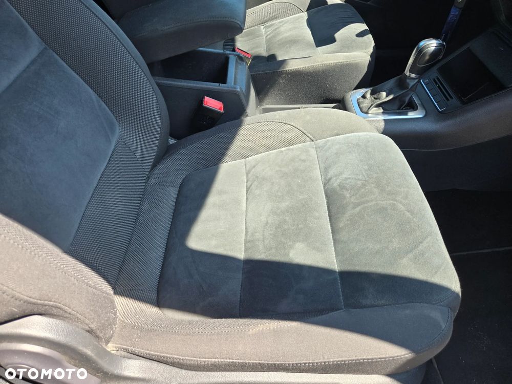 Volkswagen Tiguan 2.0 TDI DPF 4Motion DSG Cup Sport & Style - 11