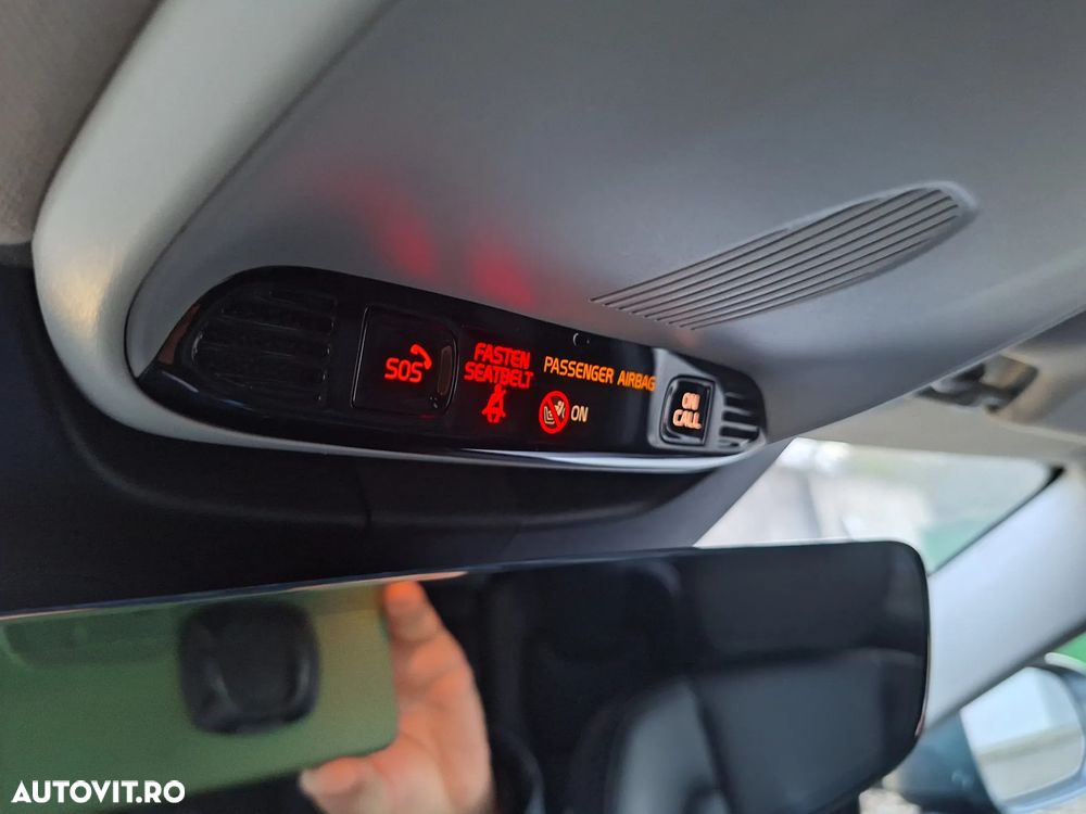 Volvo V90 V90CC D5 AWD PRO - 35