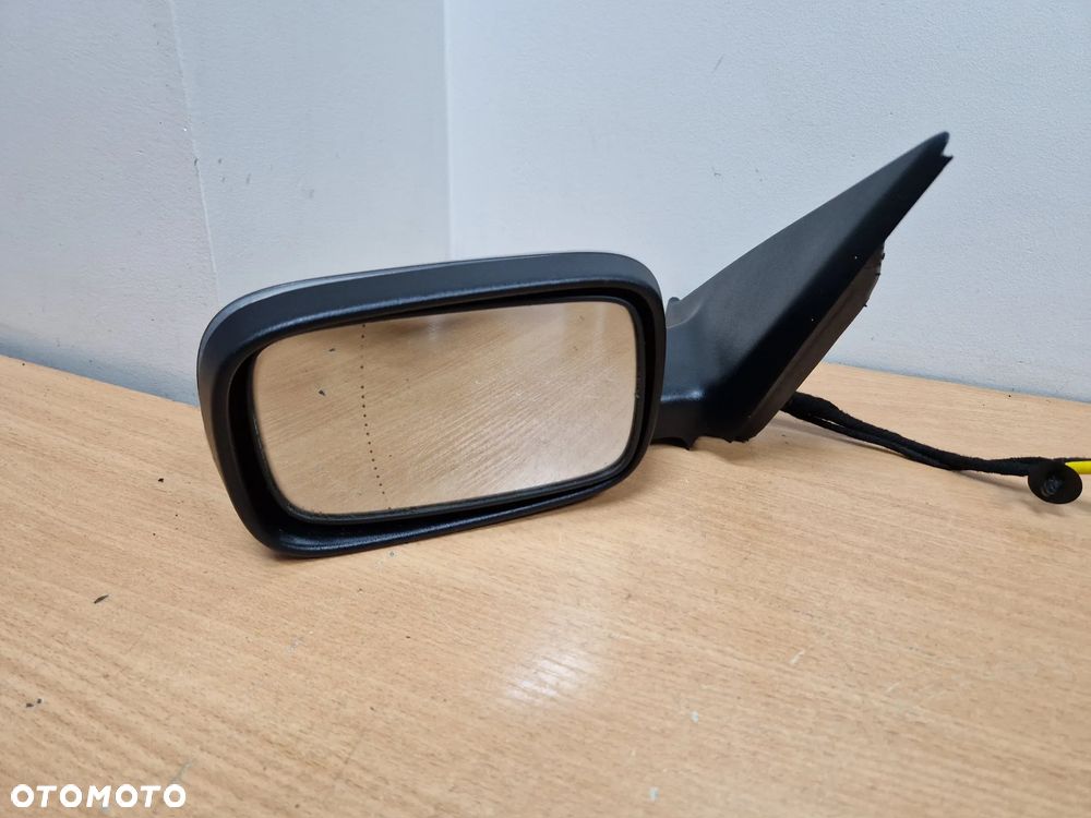 LUSTERKO LEWE VOLVO S40 II V50 04-07R 492-46 8PIN - 5