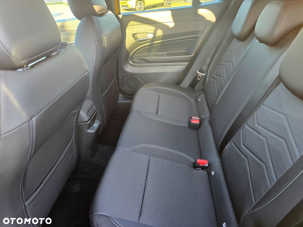 Jeep Avenger 1.2 GSE T3 Summit FWD - 10