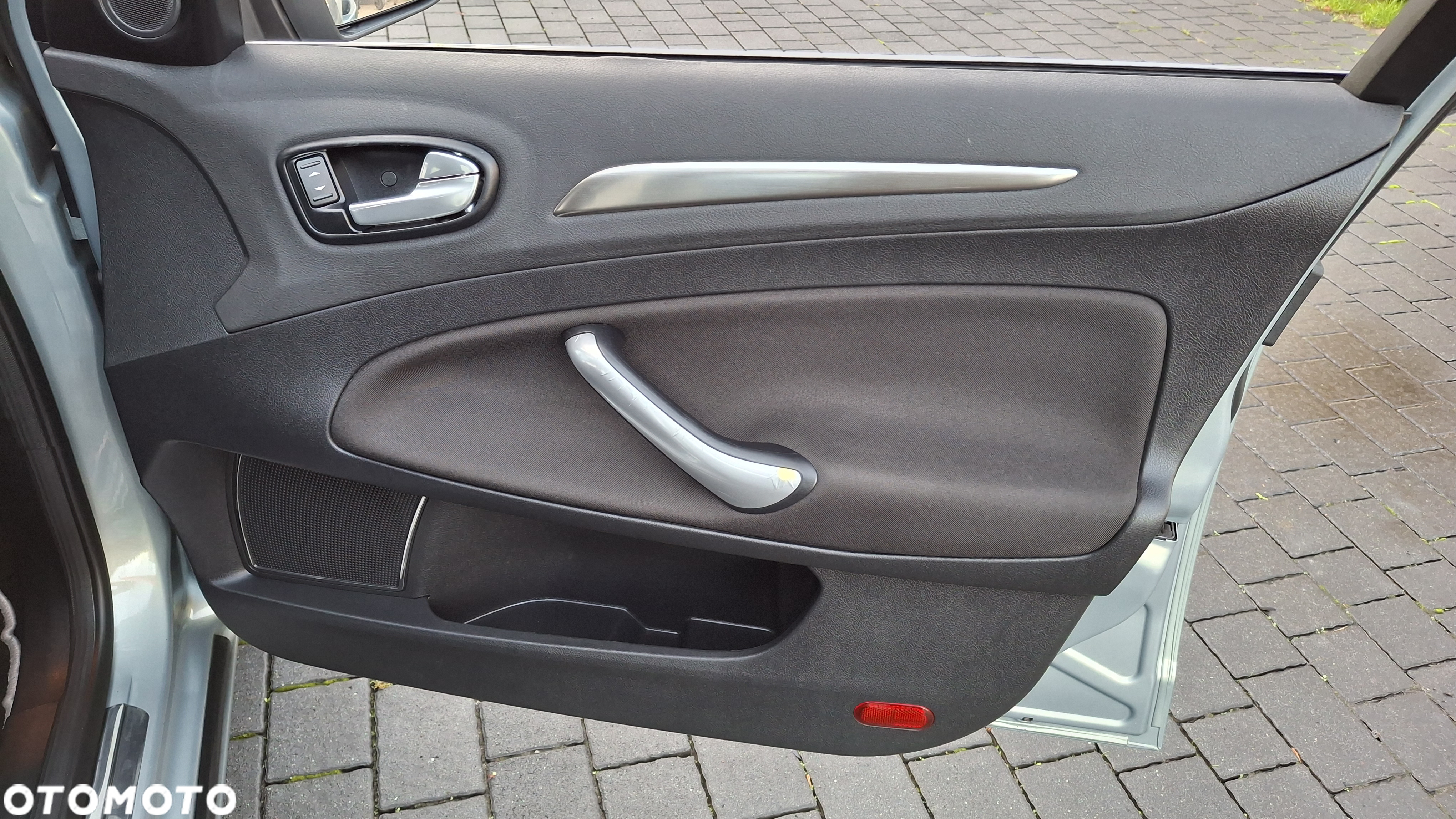 Ford Mondeo - 28