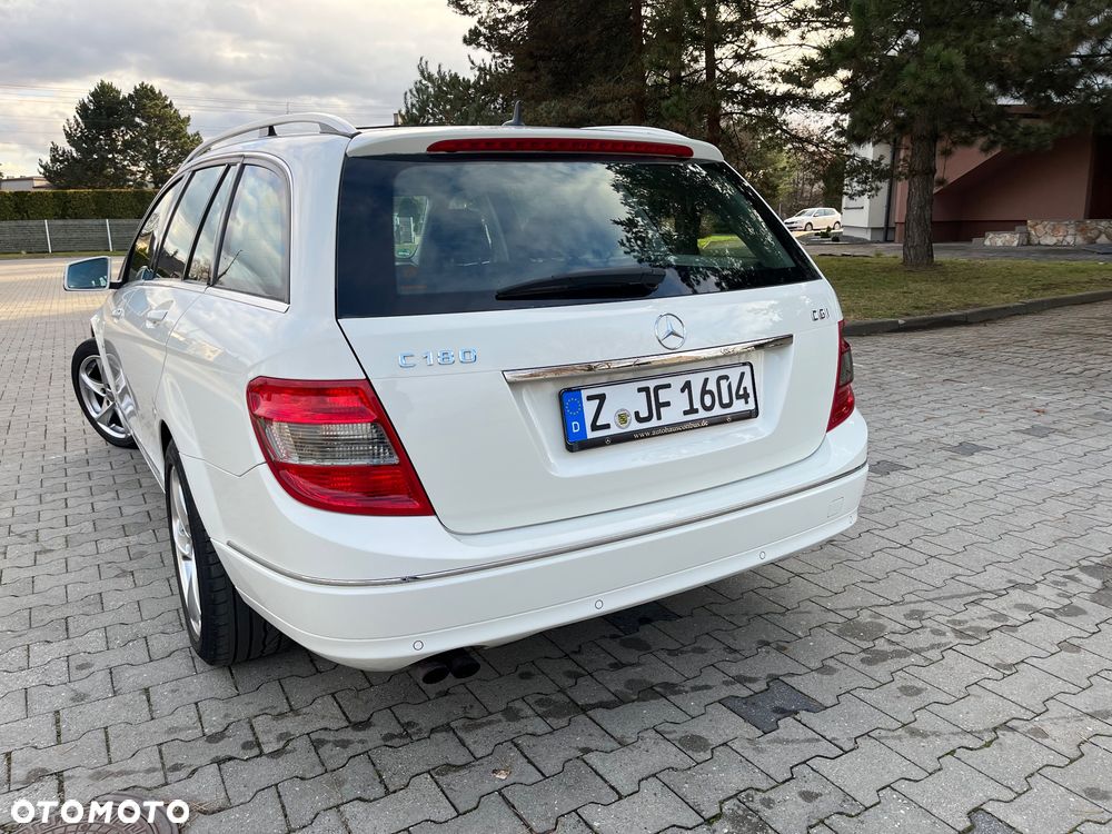 Mercedes-Benz Klasa C 180 T BlueEFFICIENCY 7G-TRONIC Avantgarde - 4