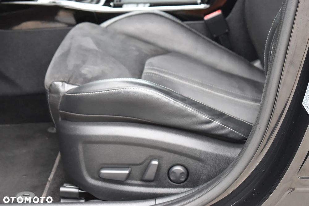 Kia ProCeed 1.5 T-GDI DCT7 OPF GT LINE - 24