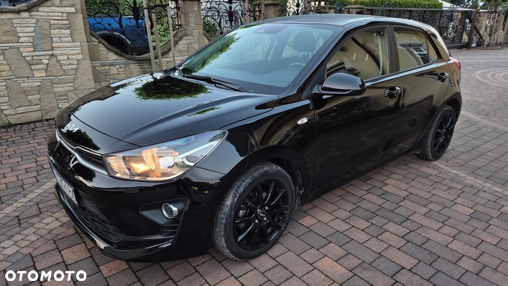 Kia Rio - 3