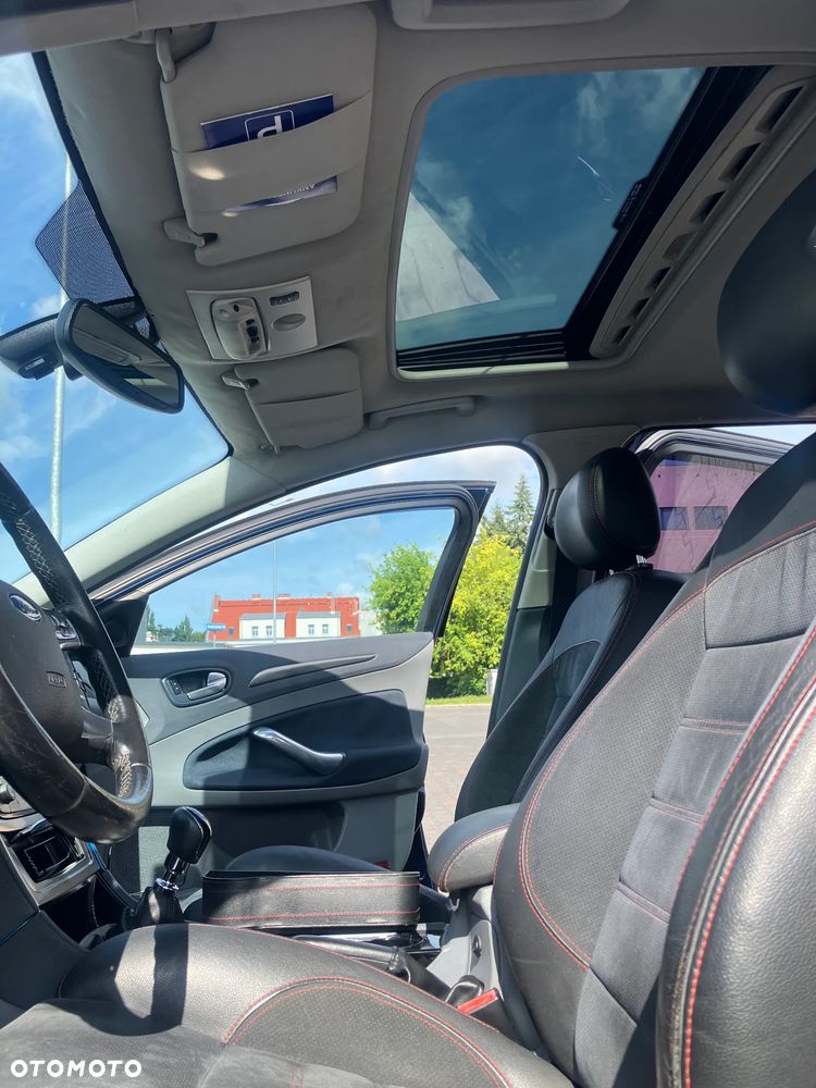 Ford Mondeo 2.0 TDCi Titanium - 28