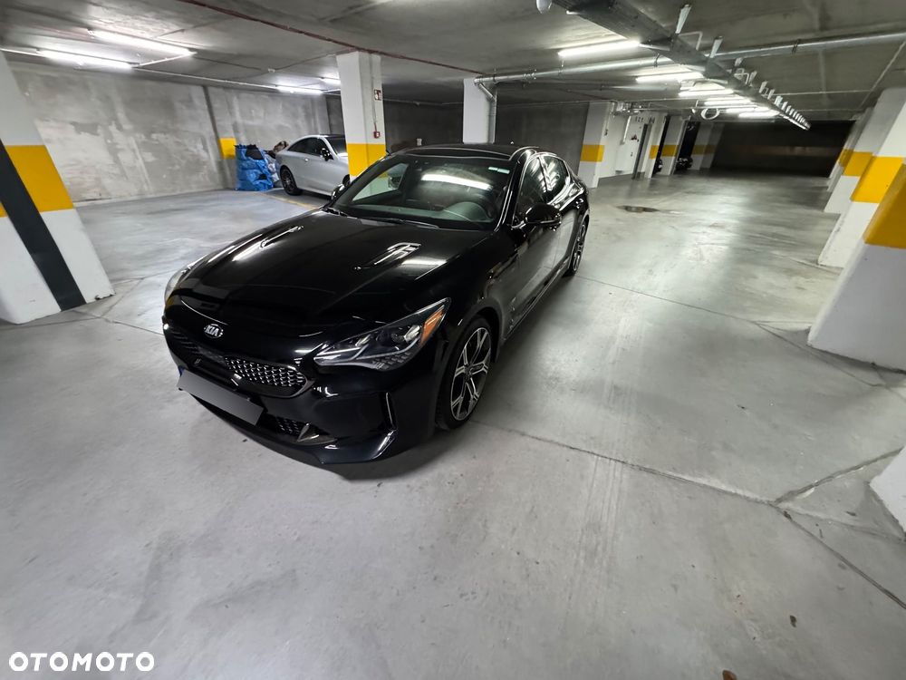 Kia Stinger - 21