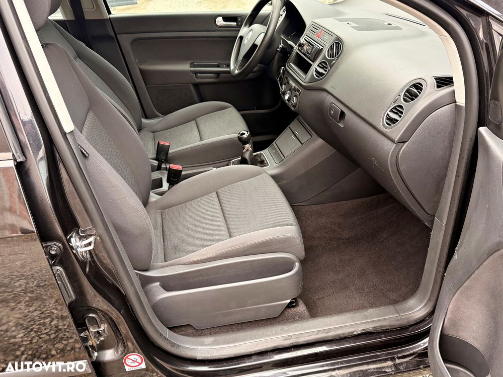 Volkswagen Golf Plus - 7
