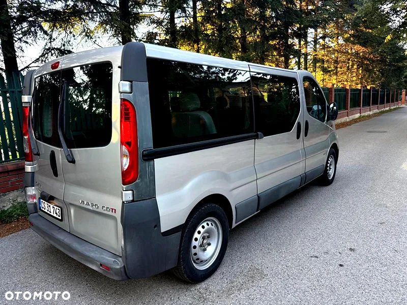 Opel Vivaro - 6