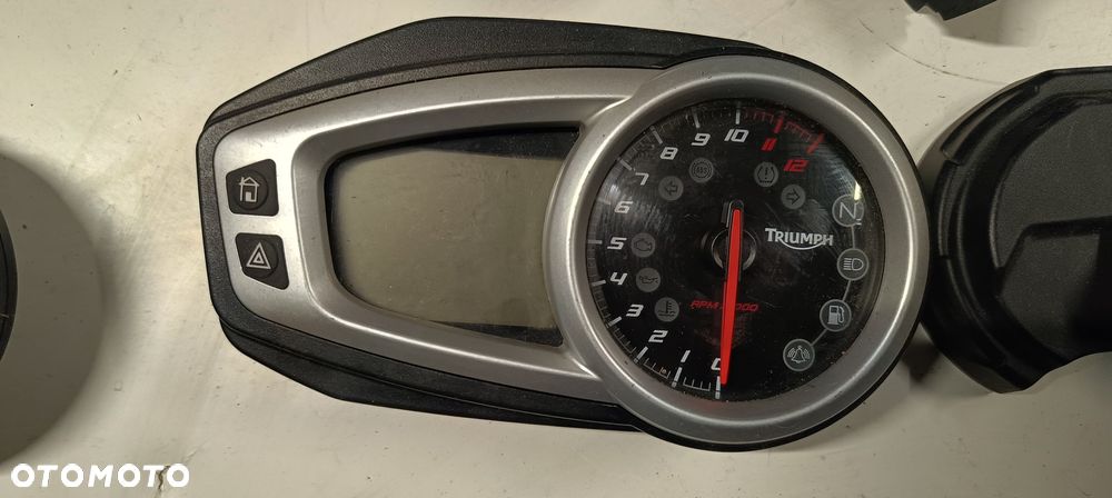 TRIUMPH TIGER  STREET TRIPLE SPEED SPORT DAYTONA LICZNIK ZEGARY - 7