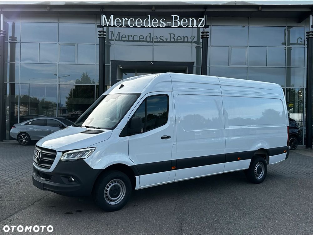 Mercedes-Benz Sprinter - 2