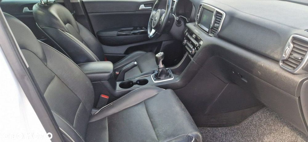 Kia Sportage - 29