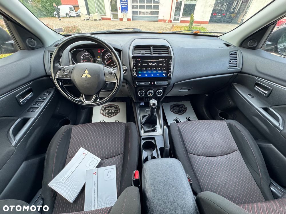 Mitsubishi ASX - 19