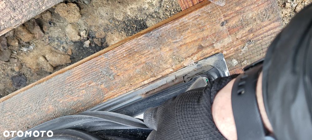 Honda civic VII 4d sedan Drzwi prawy lewy przod NH629M - 21