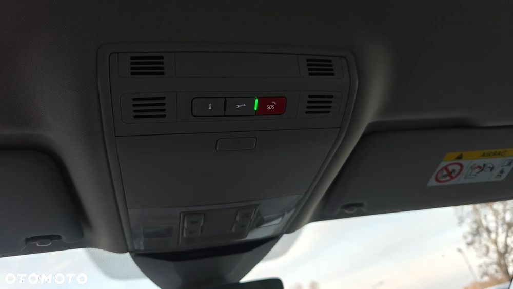 Volkswagen Passat - 20