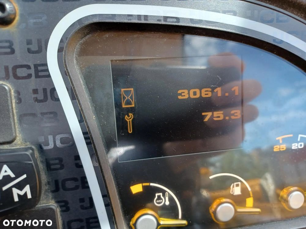JCB 560-80 Agri Plus - 6