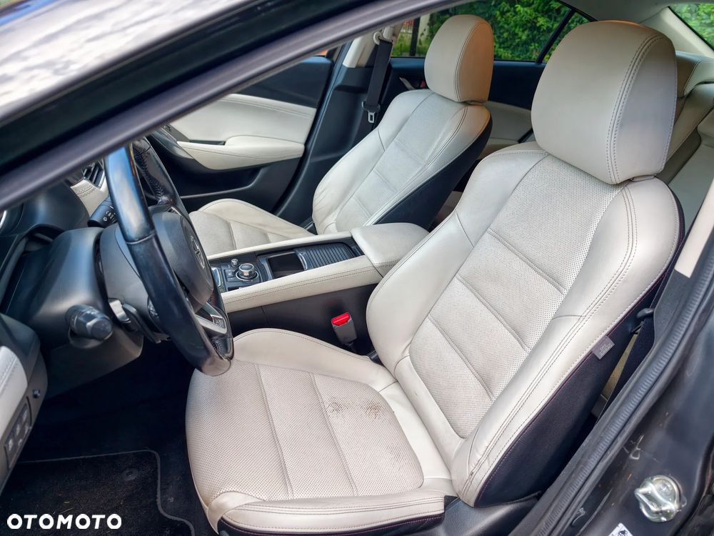 Mazda 6 - 10