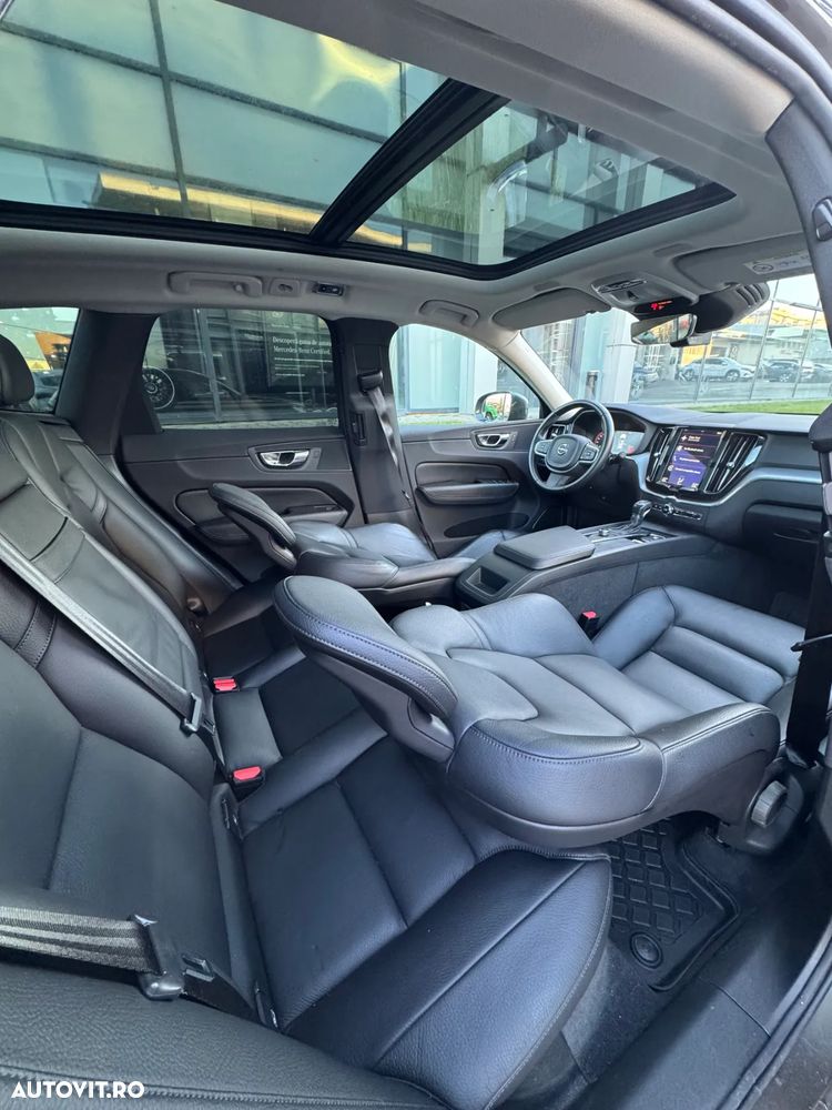 Volvo XC 60 D4 AWD Geartronic Momentum - 12