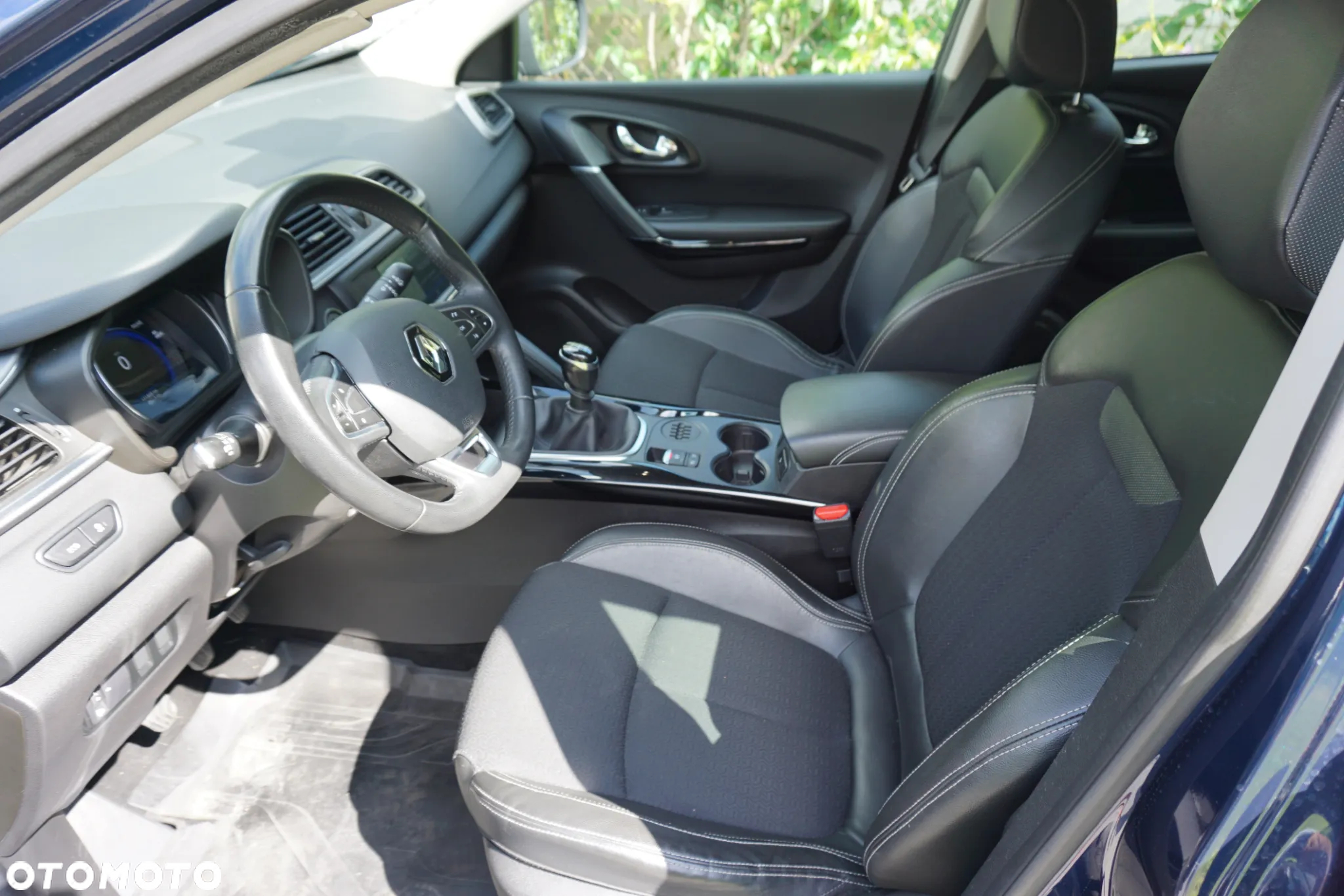 Renault Kadjar 1.2 Energy TCe Business - 19