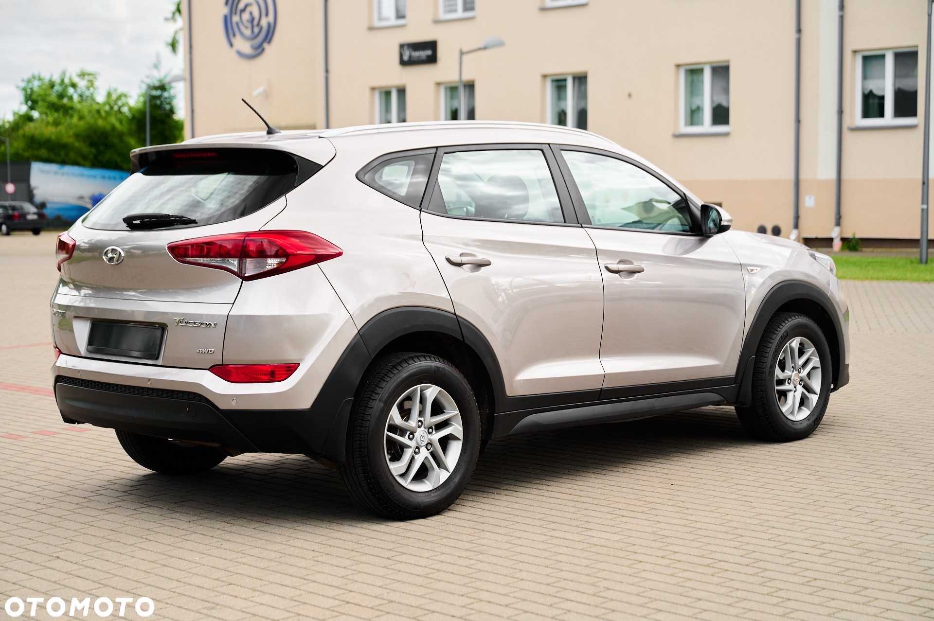 Hyundai Tucson 2.0 CRDi 4WD Automatik Trend - 11