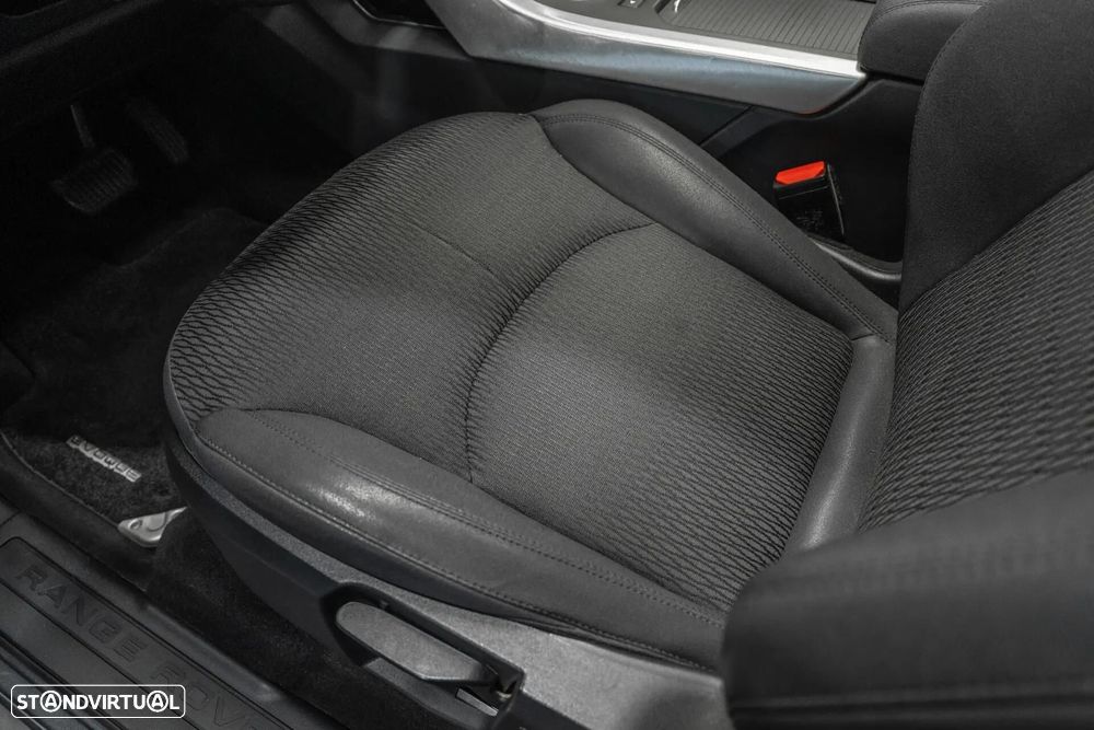 Land Rover Range Rover Evoque - 23