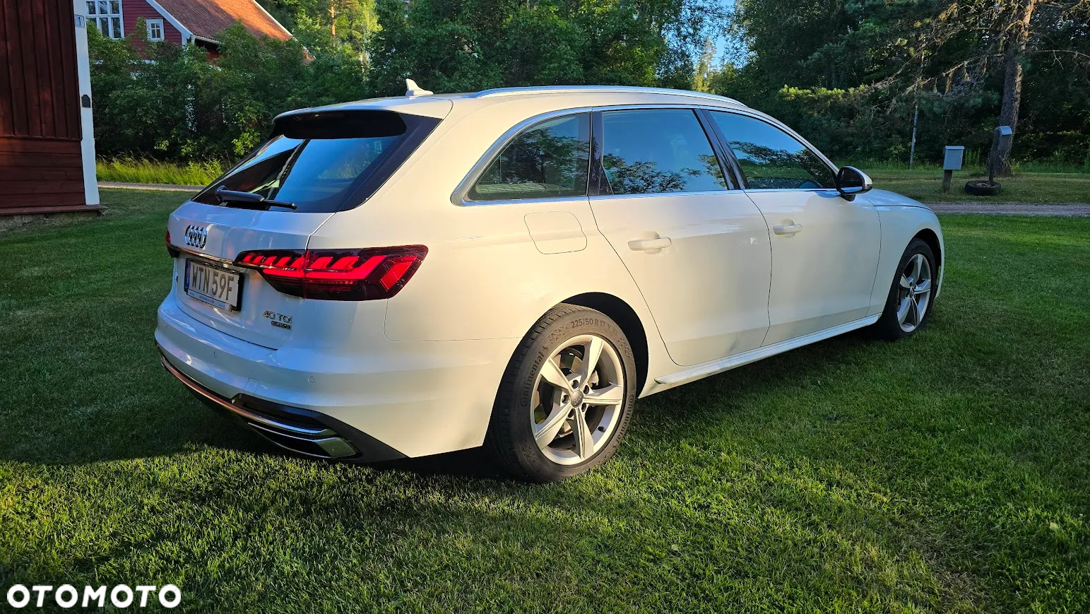 Audi A4 Avant 40 TDI quattro S tronic - 9