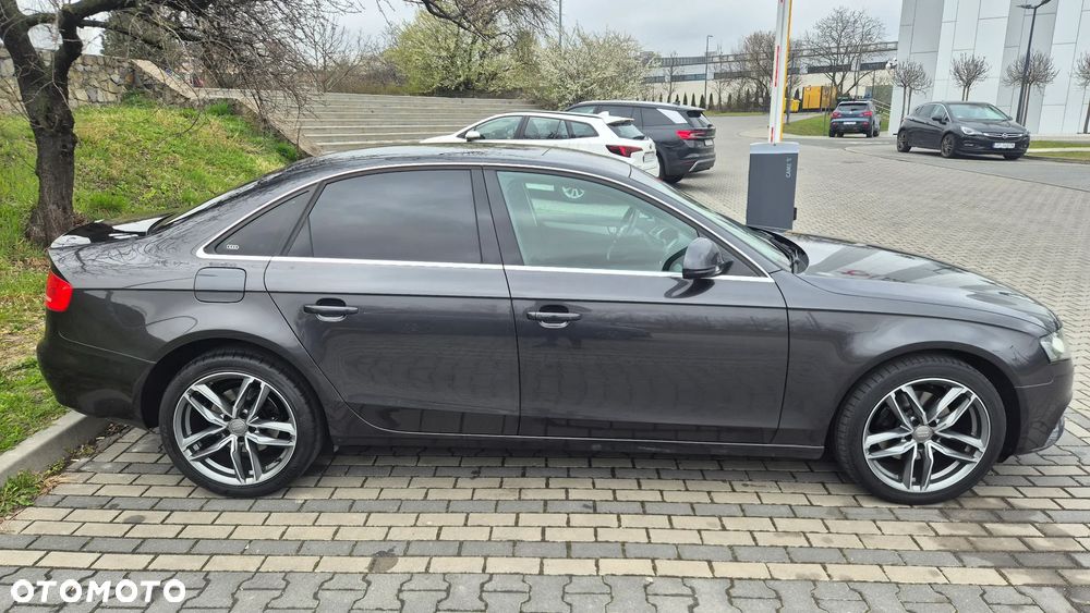 Audi A4 Limousine 2.0 TDI - 6