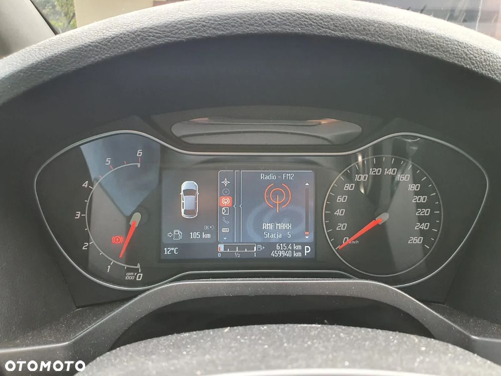 Ford S-Max 2.0 TDCi DPF Titanium - 12