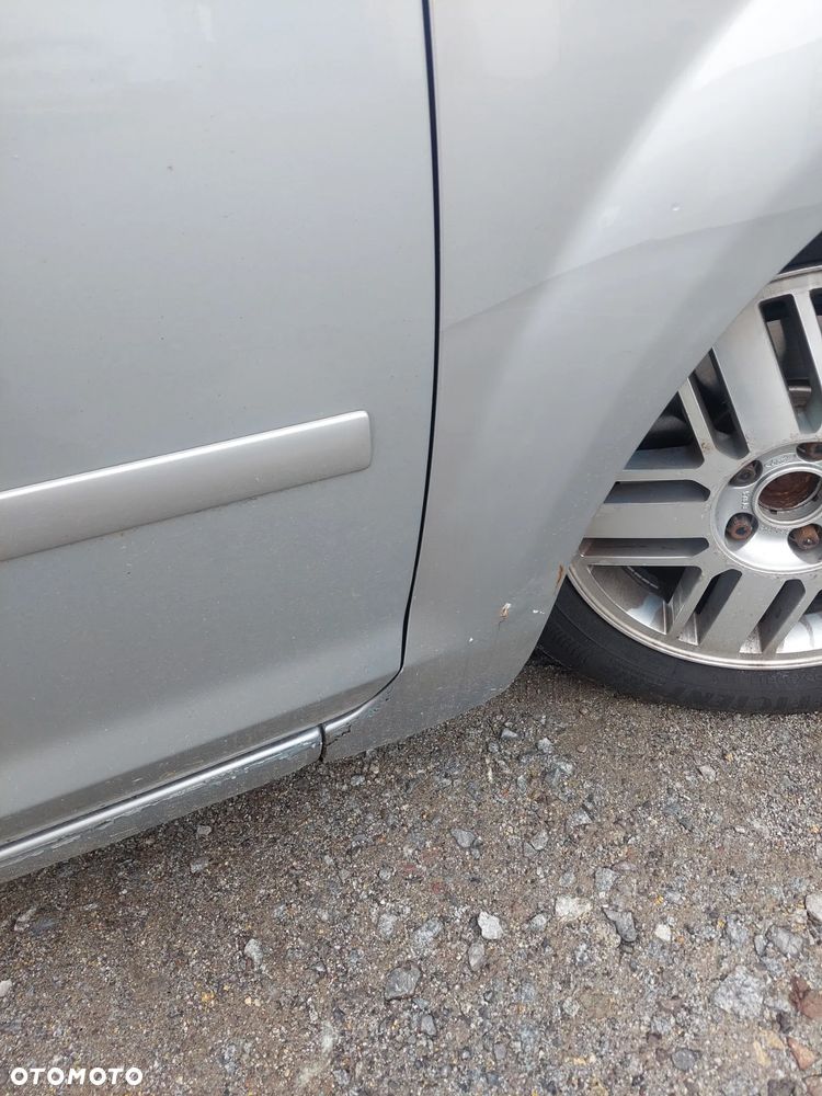 Ford Focus 2.0 Sport - 6