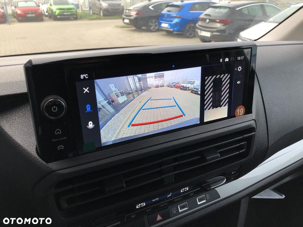 Opel Vivaro - 14