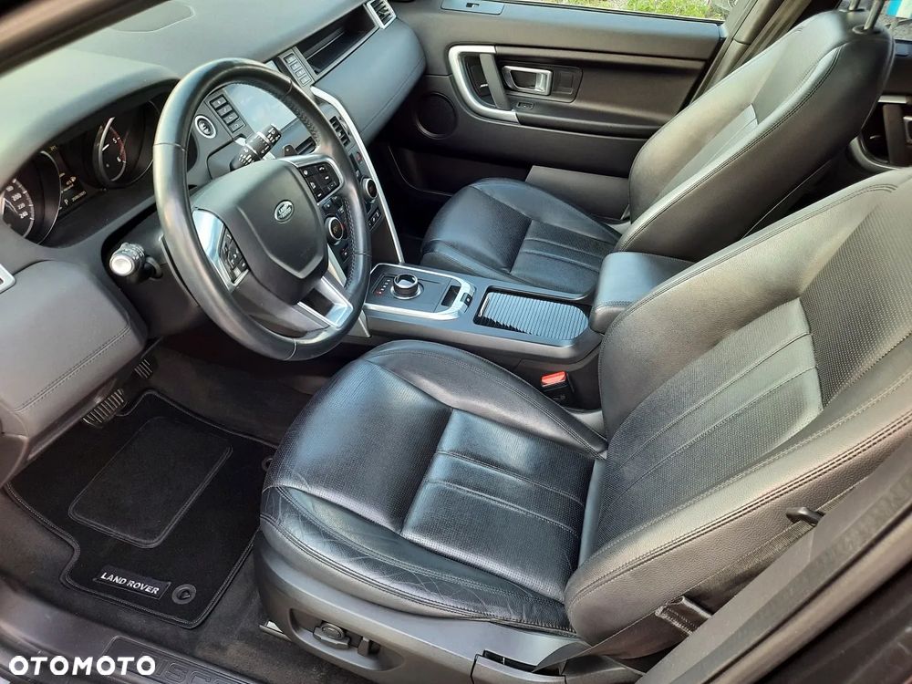 Land Rover Discovery Sport TD4 Sky View - 18