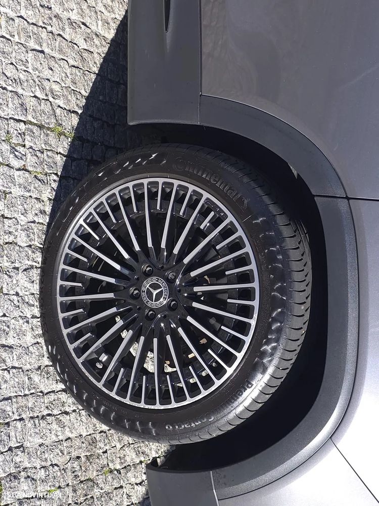 Mercedes-Benz EQB 300 4Matic AMG Line - 3