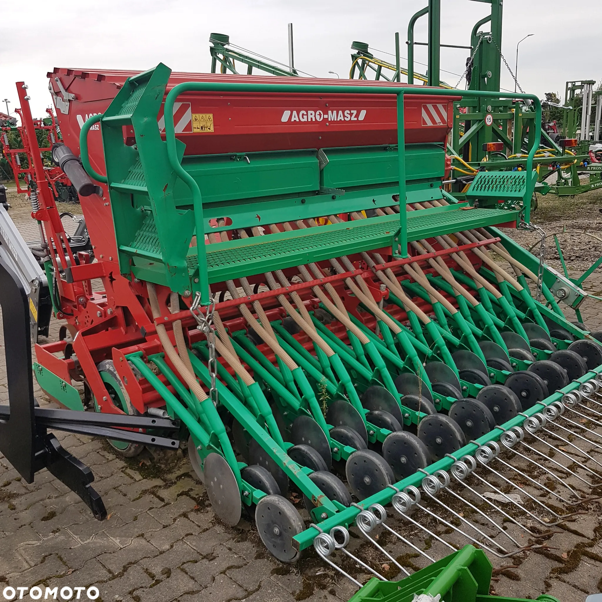 Agro-Masz SN300 - 3