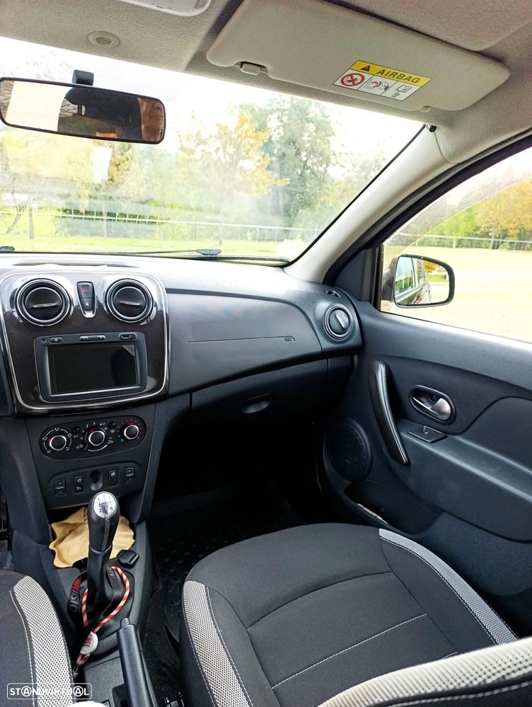 Dacia Logan MCV 1.5 Blue dCi Stepway - 13