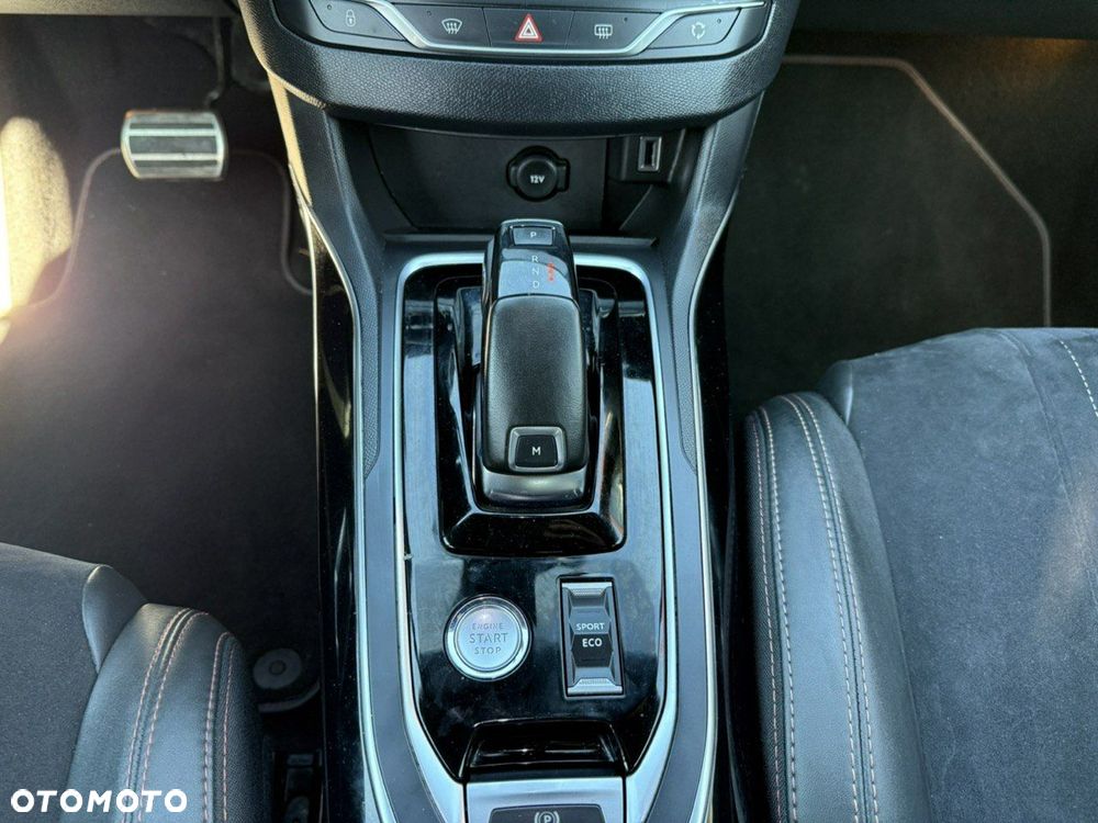 Peugeot 308 BlueHDi 130 EAT8 Stop & Start GT Pack - 21