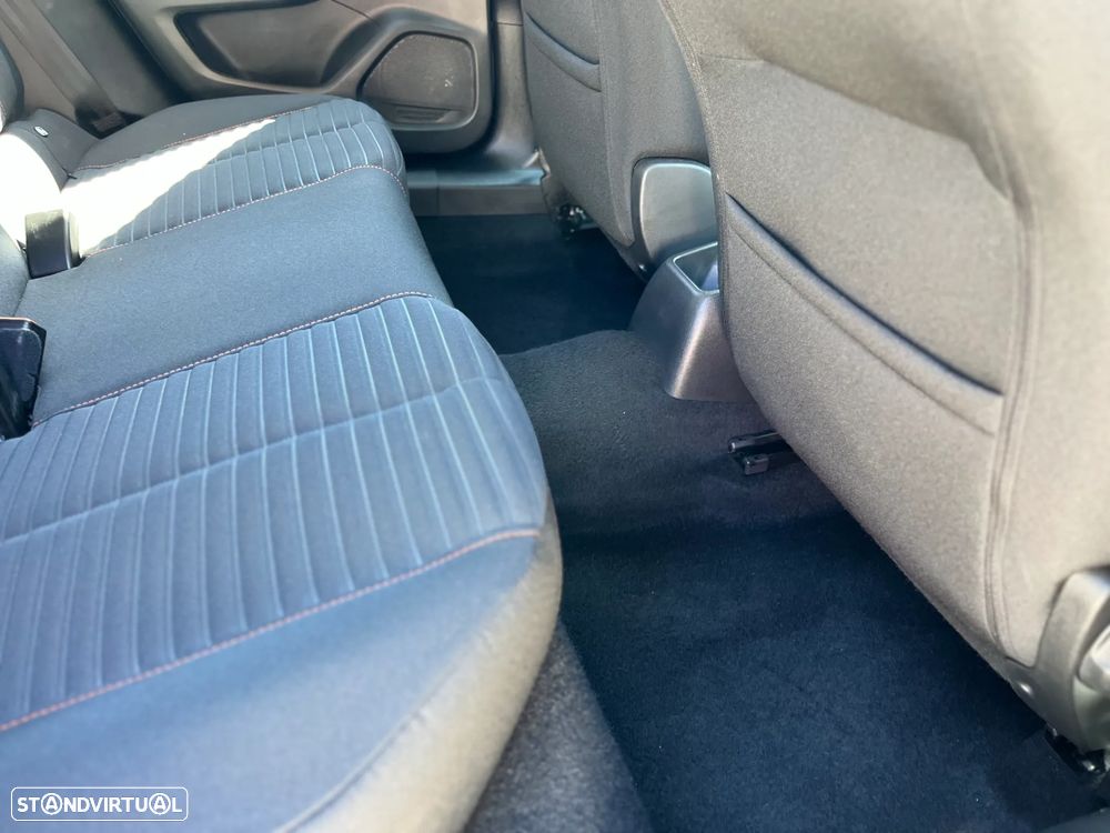 Peugeot 2008 PureTech 130 Active Pack - 25