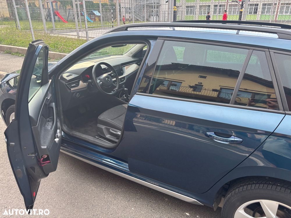 Skoda Kamiq 1.5 TSI DSG Style - 9