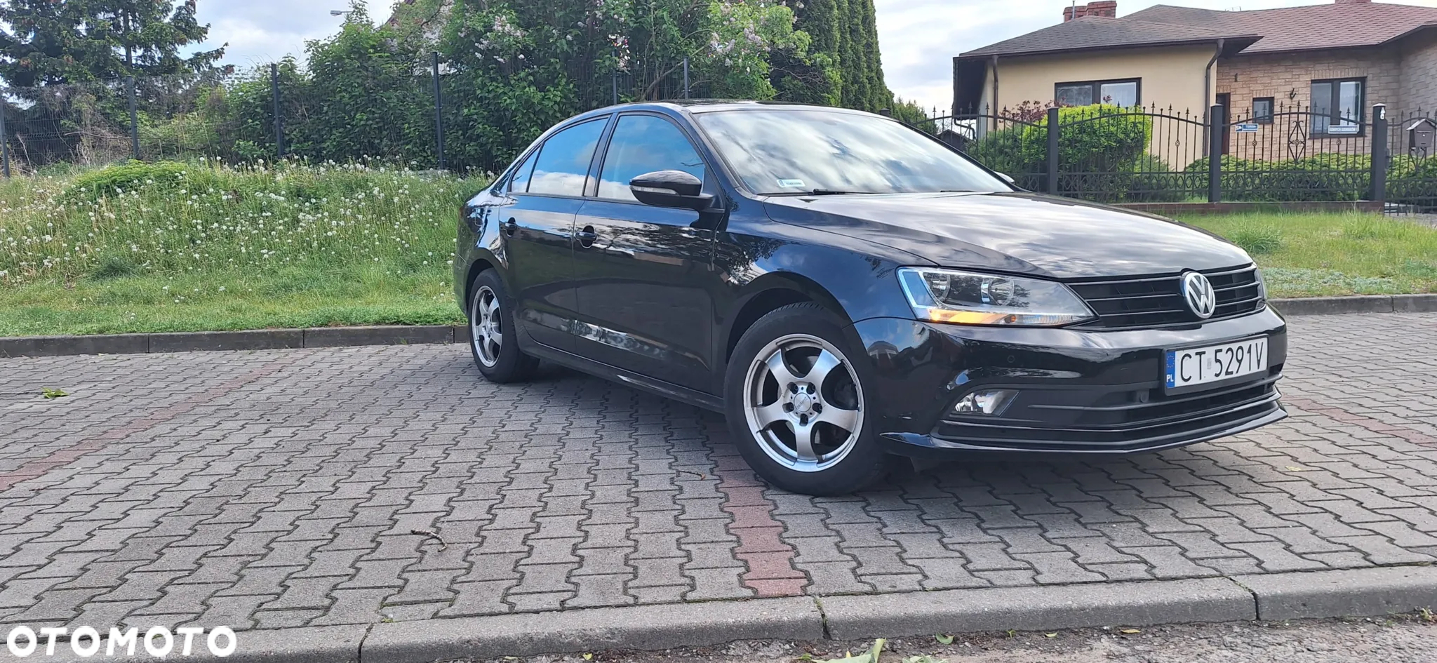 Volkswagen Jetta 2.0 TDI DPF BMT Comfortline - 2
