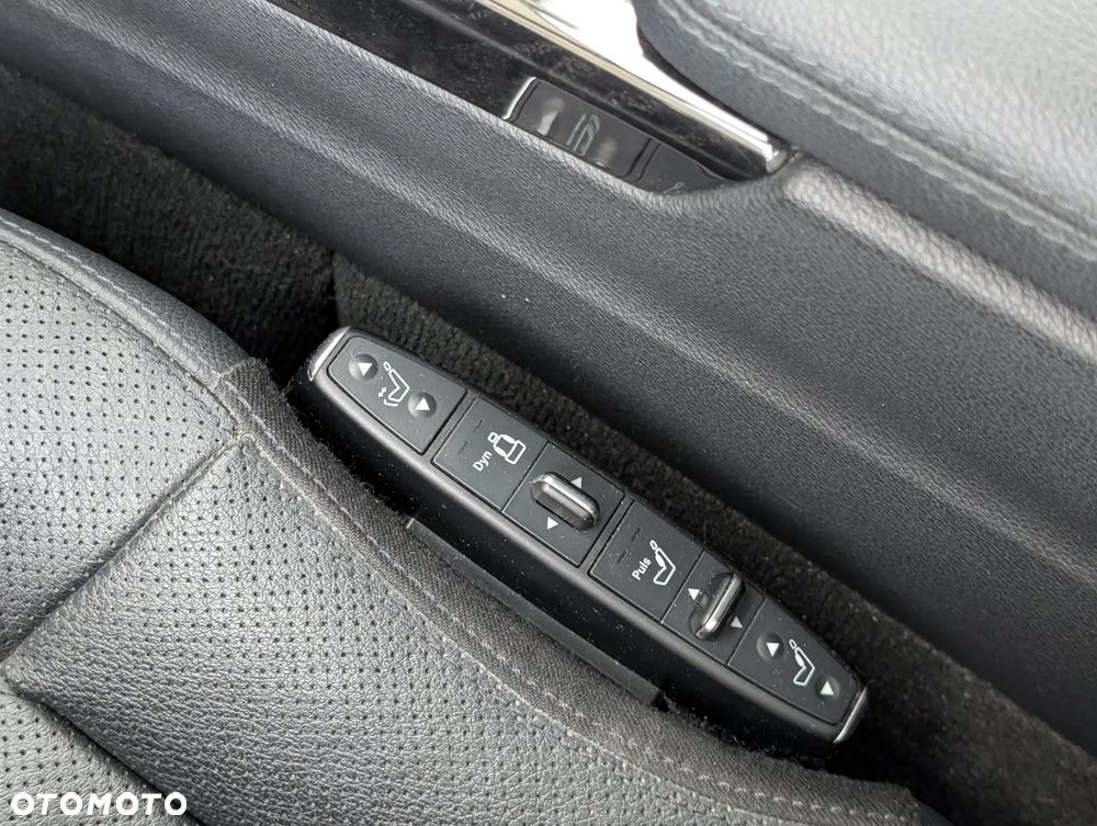 Mercedes-Benz Klasa E 500 7G-TRONIC Avantgarde - 23