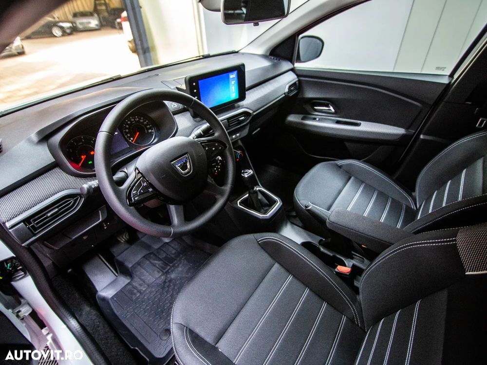 Dacia Logan TCe 90 MT6 Prestige - 9